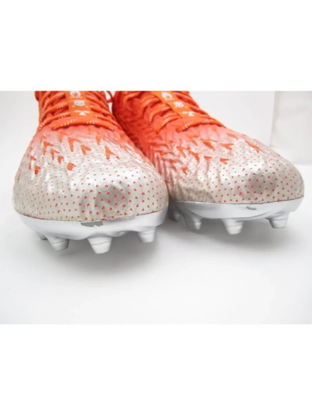 Under Armour UA Spotlight 4 MC Football Cleats Team Orange Silver Men Sz 11US